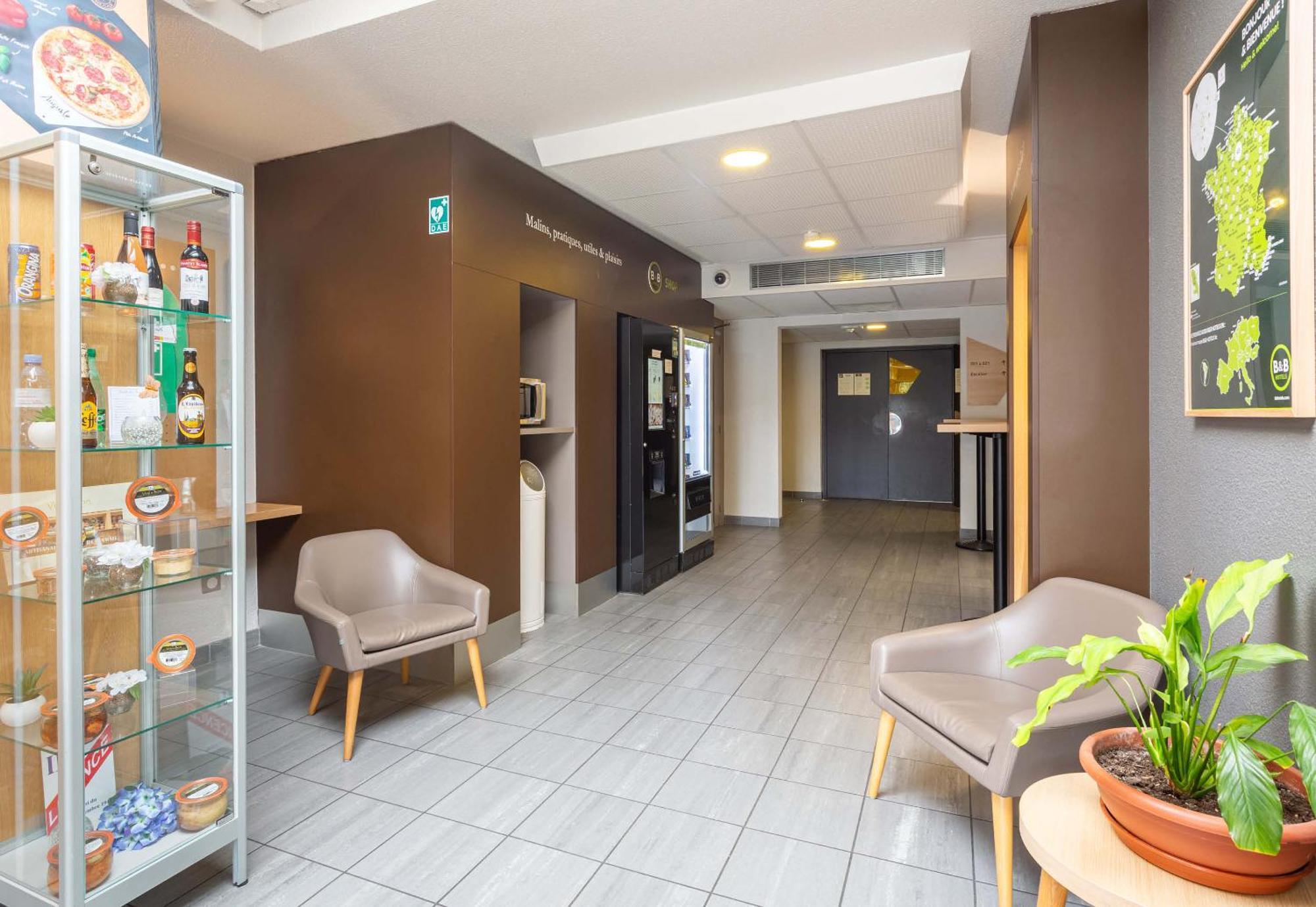 B&B Hotel Chartres Le Coudray 外观 照片