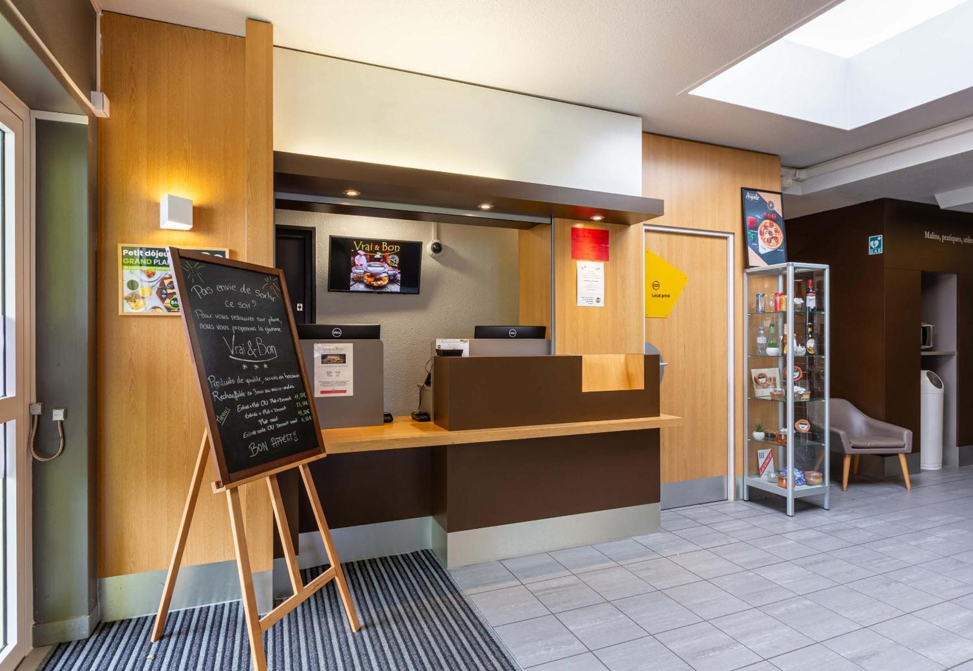 B&B Hotel Chartres Le Coudray 外观 照片