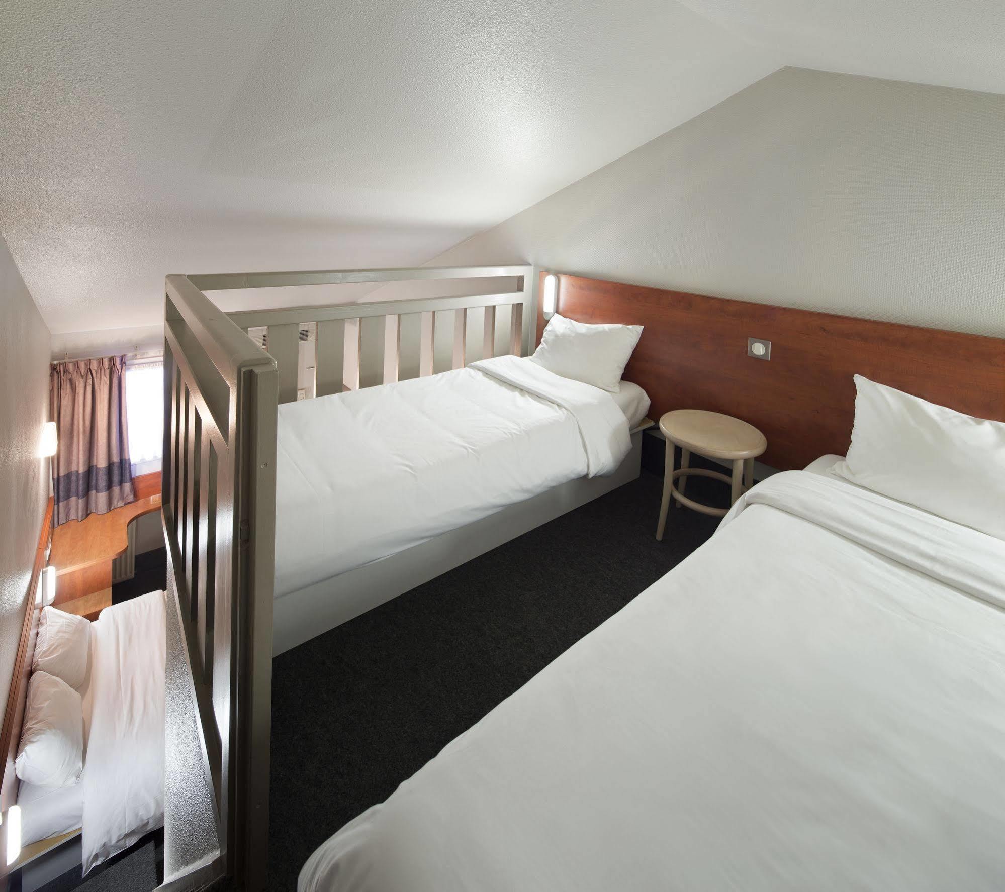 B&B Hotel Chartres Le Coudray 外观 照片